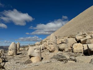 Nemrut Tour Guide